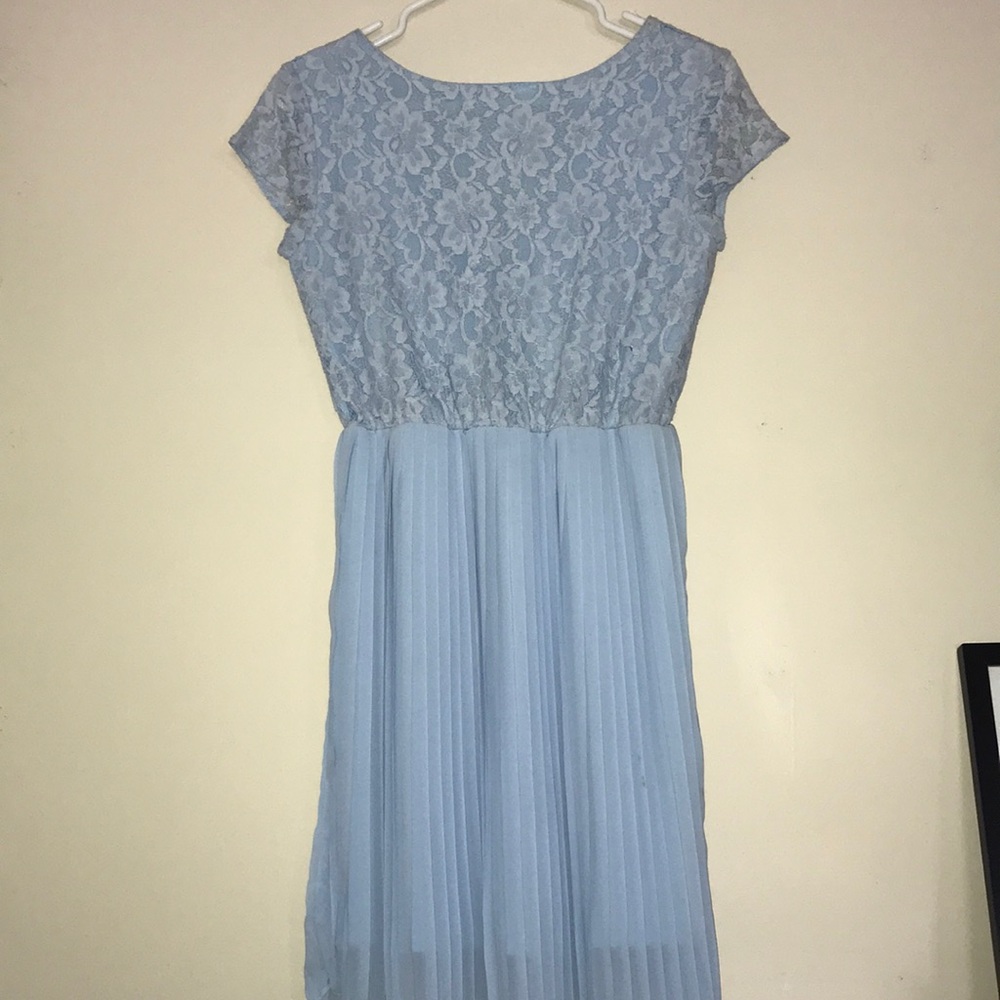 Light blue lace dress with pleats